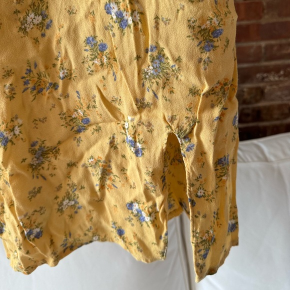 Reformation Marlowe Yellow Floral Mini Dress XS. Used, in good condition. - Picture 3 of 4